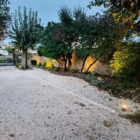 Chez Emma Et Louise - Maison Individuelle Avec Stationnement Gratuit มากง ภายนอก รูปภาพ